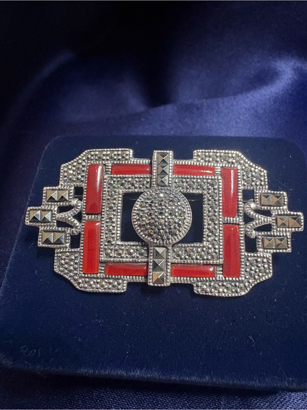 Brooch Vintage Art Deco Sterling Silver Carnelian & Marcasite Gemstones